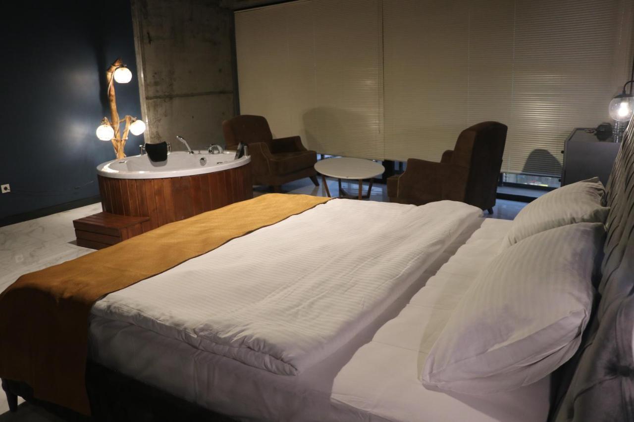 Mas Suites Karakoey Provincia di Provincia di Istanbul Esterno foto