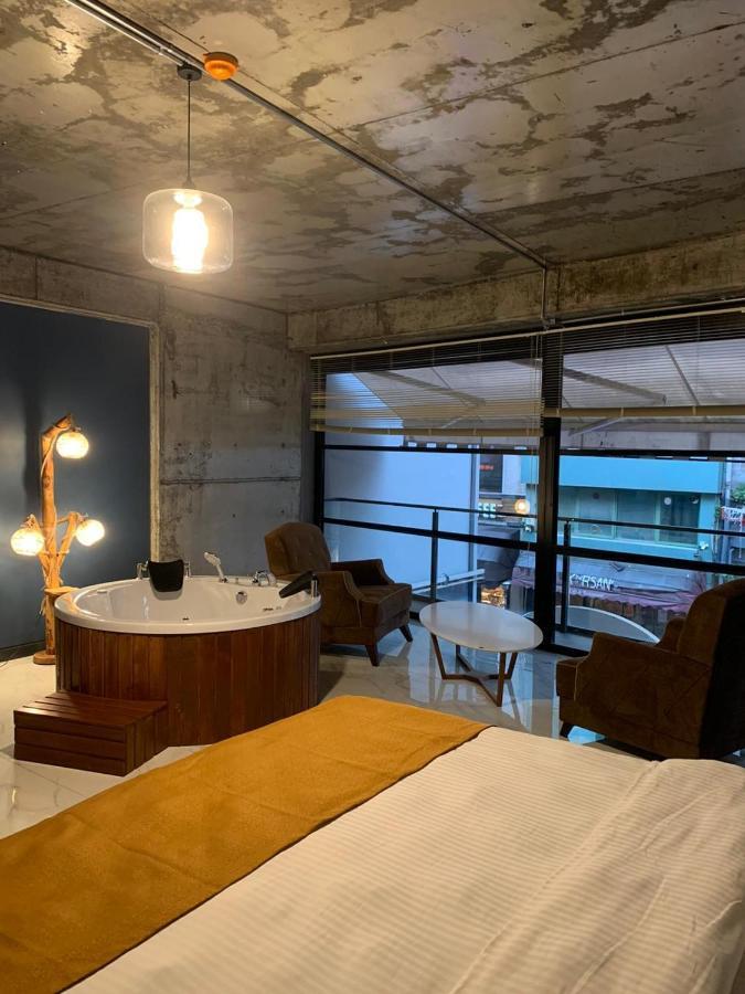 Mas Suites Karakoey Provincia di Provincia di Istanbul Esterno foto